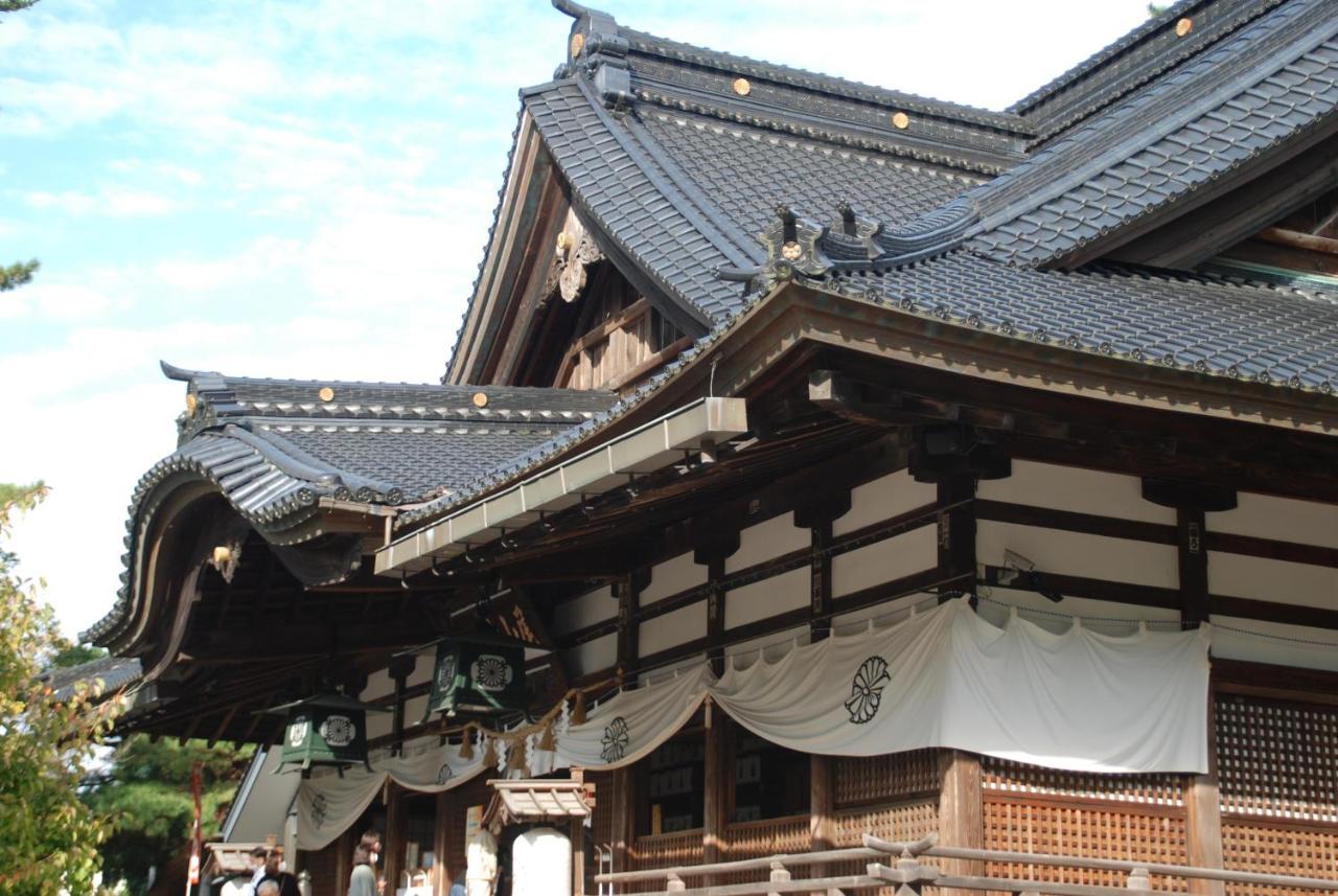 Town Hotel 41 Kanazawa Buitenkant foto