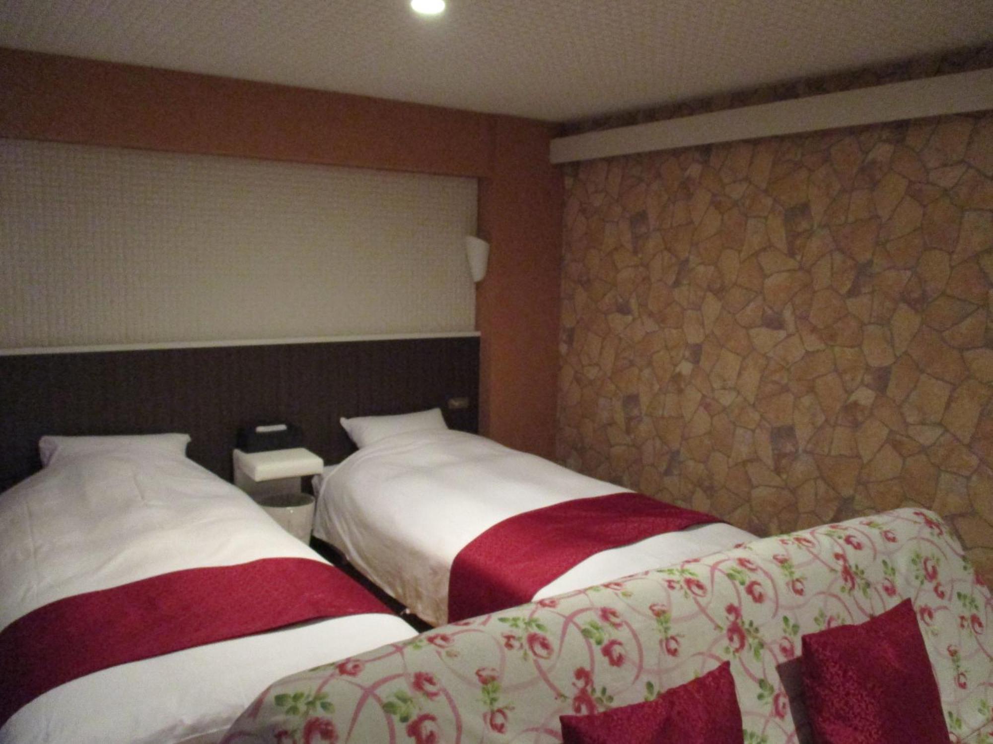 Town Hotel 41 Kanazawa Buitenkant foto