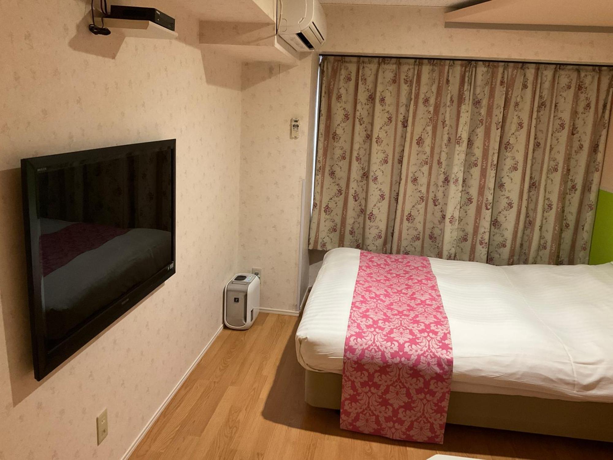 Town Hotel 41 Kanazawa Buitenkant foto